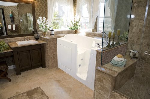 Safety Bath Mats Reduce Bathroom Fall Risk – DailyCaring